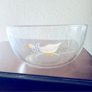 Vintage Anchor Hocking serving bowl, glass, goose, 1987